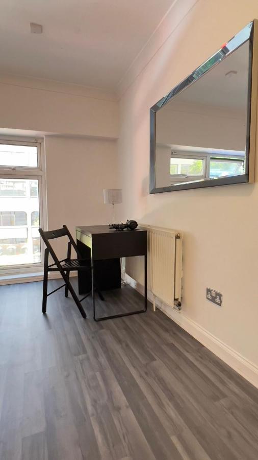 Aldgate Rooms لندن المظهر الخارجي الصورة